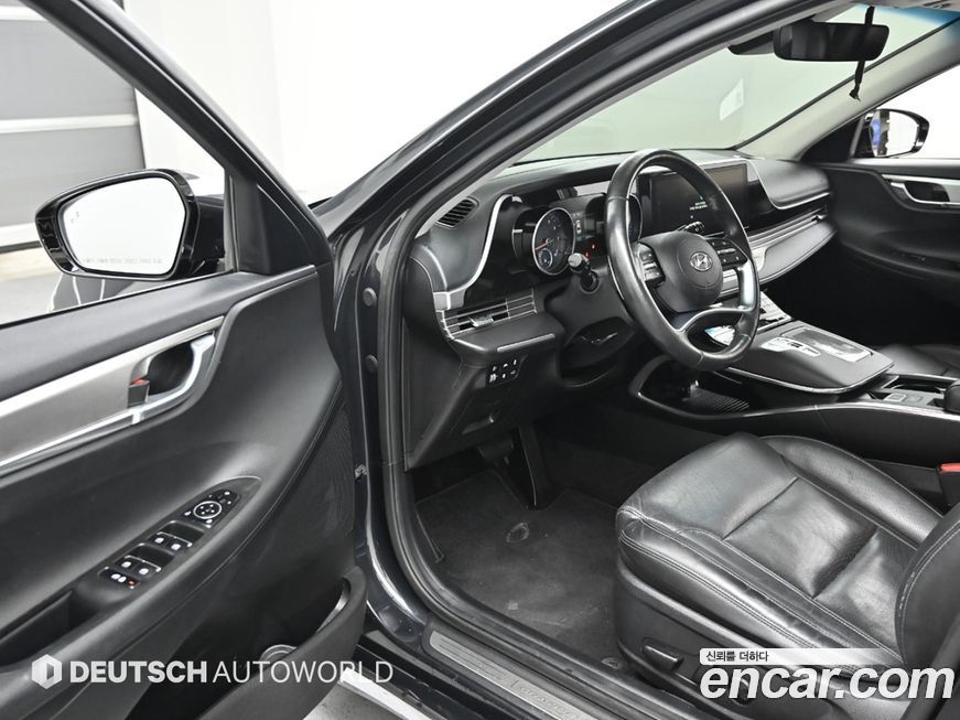 Hyundai Grandeur 2021