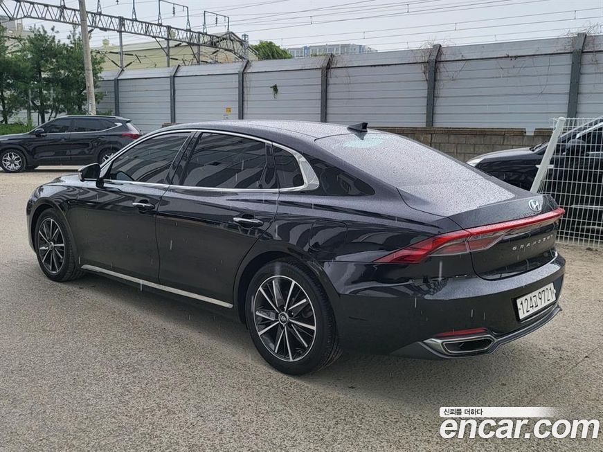 Hyundai Grandeur 2020