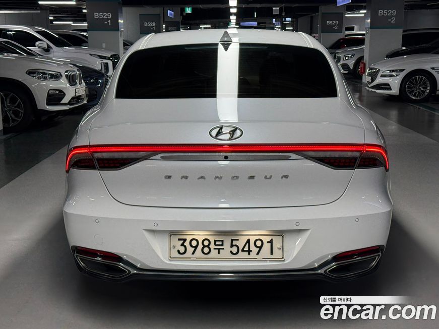 Hyundai Grandeur 2021