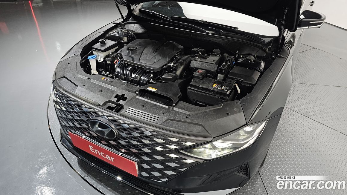 Hyundai Grandeur 2020