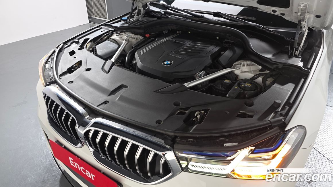 BMW Gran Turismo 2023