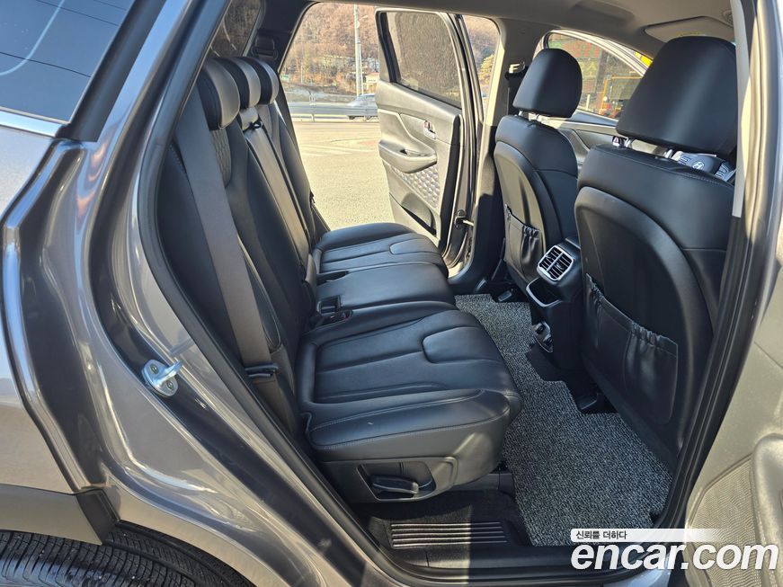 Hyundai Santafe 2020