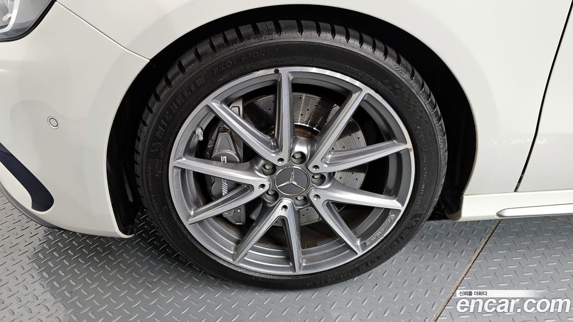 Mercedes-Benz A-Class 2017