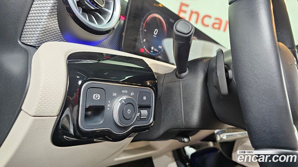 Mercedes-Benz A-Class 2022