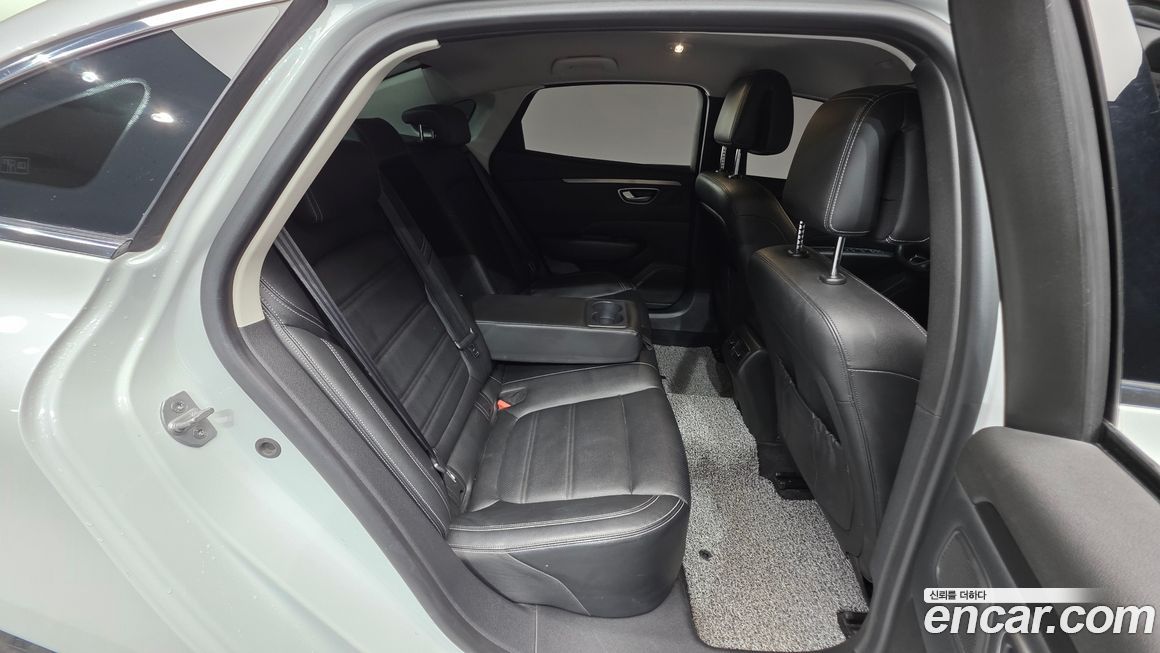 Renault-KoreaSamsung SM6 2023