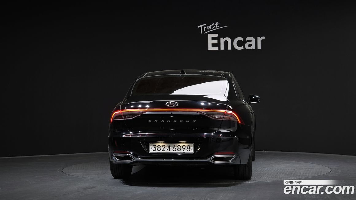 Hyundai Grandeur 2021