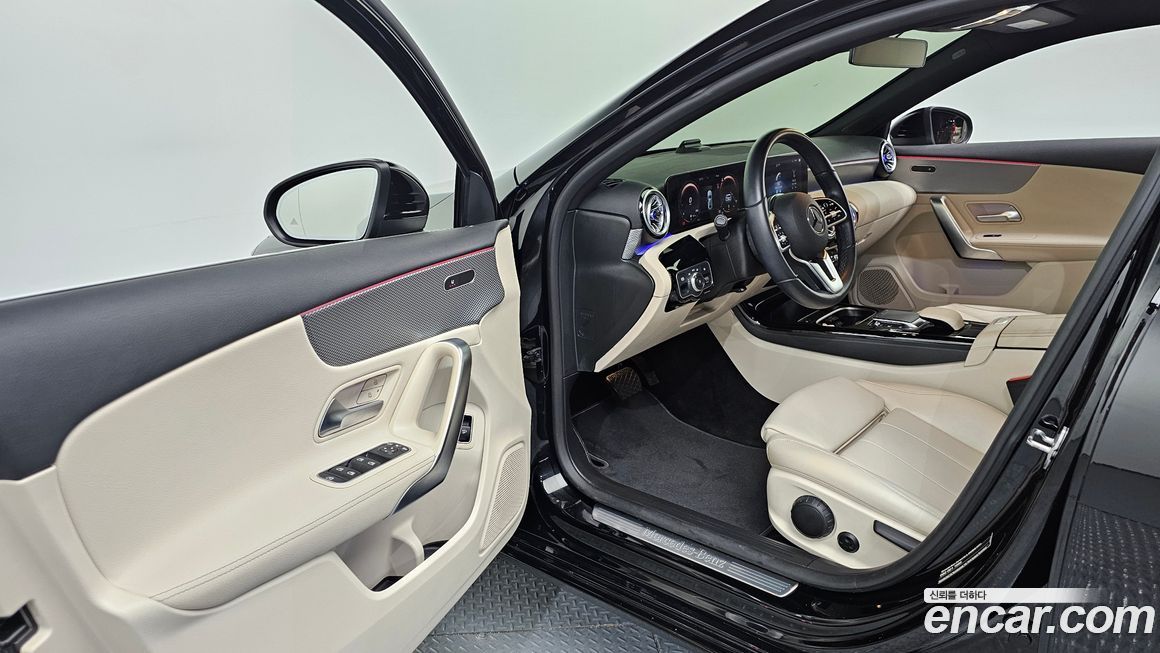 Mercedes-Benz A-Class 2022