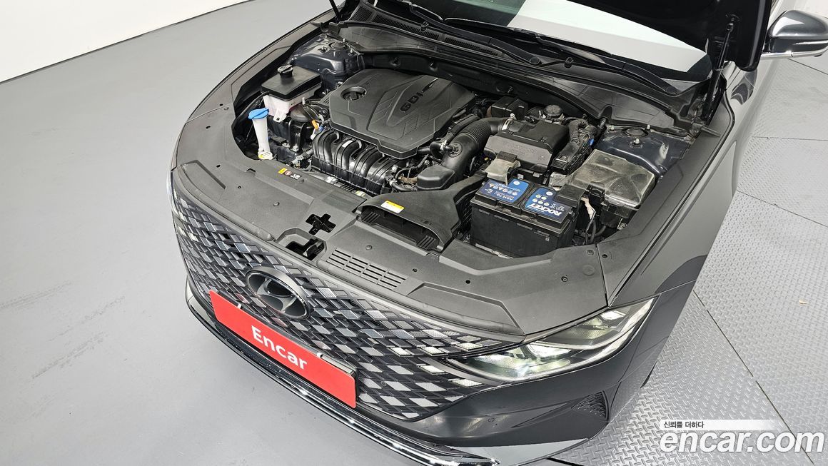 Hyundai Grandeur 2021