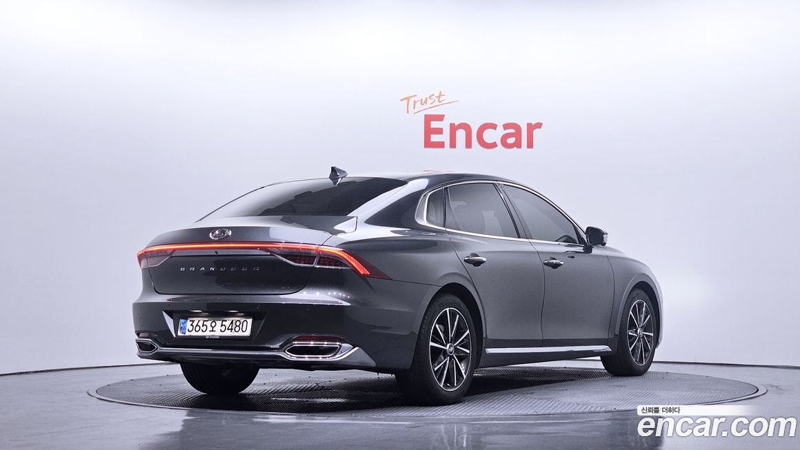 Hyundai Grandeur 2021