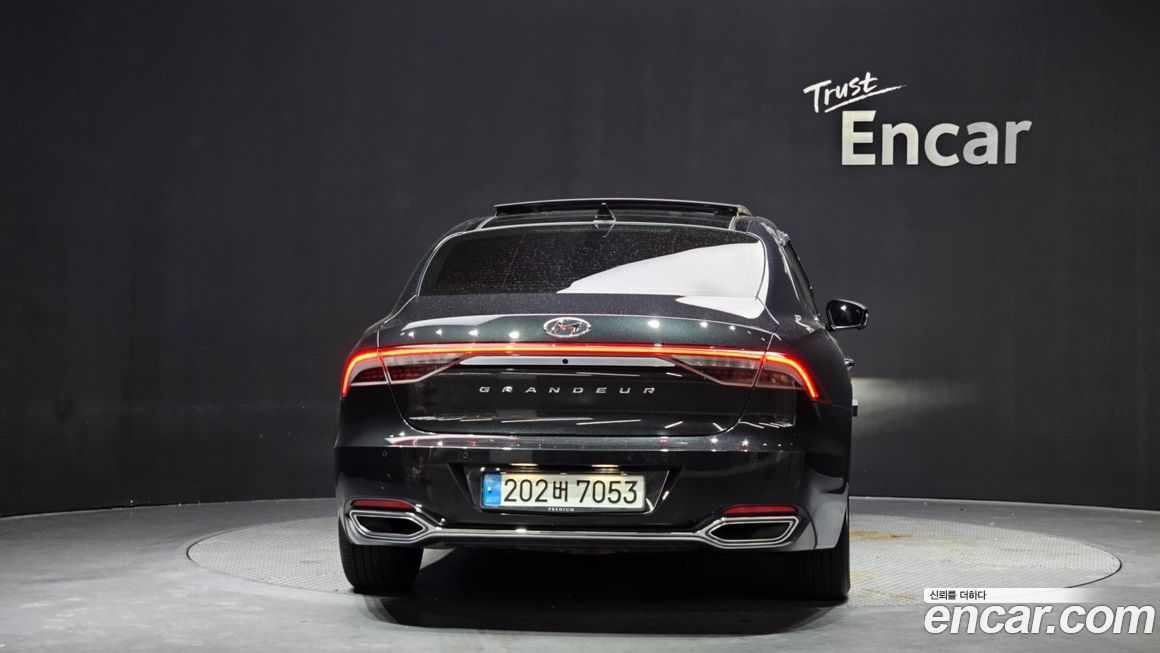 Hyundai Grandeur 2020