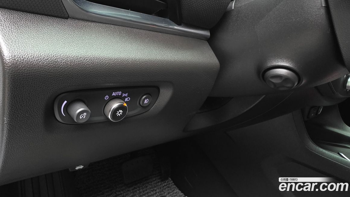 ChevroletGMDaewoo Traverse 2021