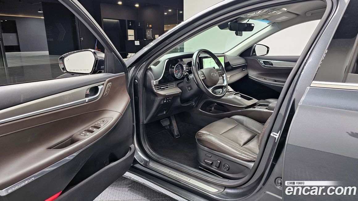 Hyundai Grandeur 2021