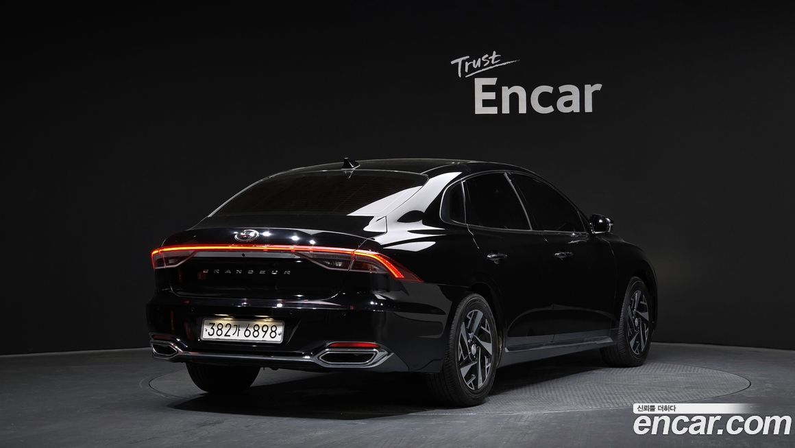 Hyundai Grandeur 2021