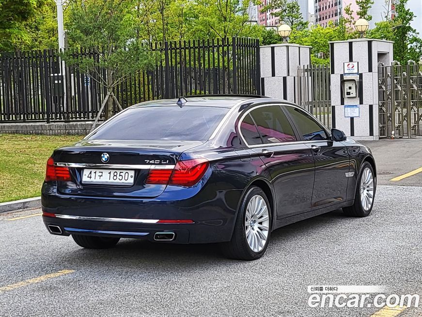 BMW 7-Series 2014