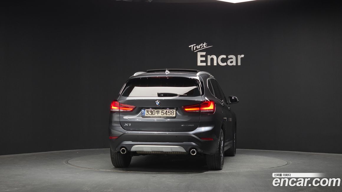 BMW X1 2021