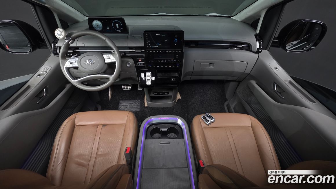 Hyundai Staria 2023