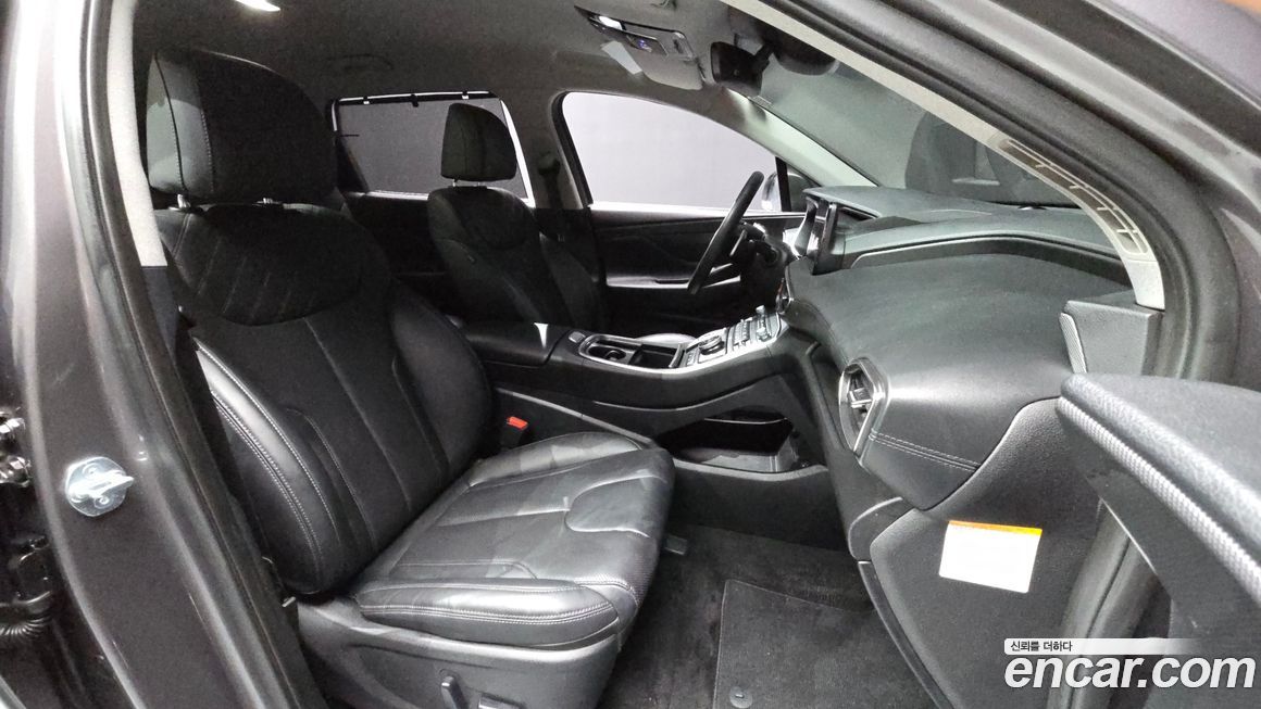 Hyundai Santafe 2023