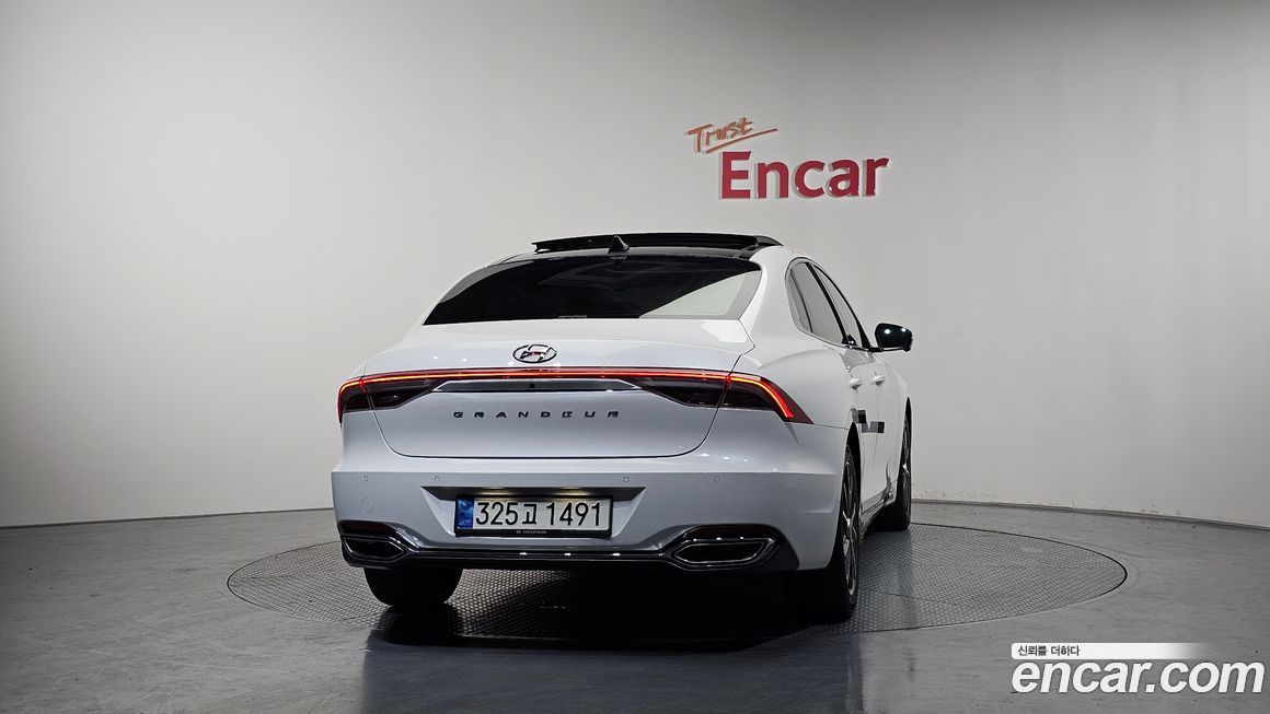 Hyundai Grandeur 2022