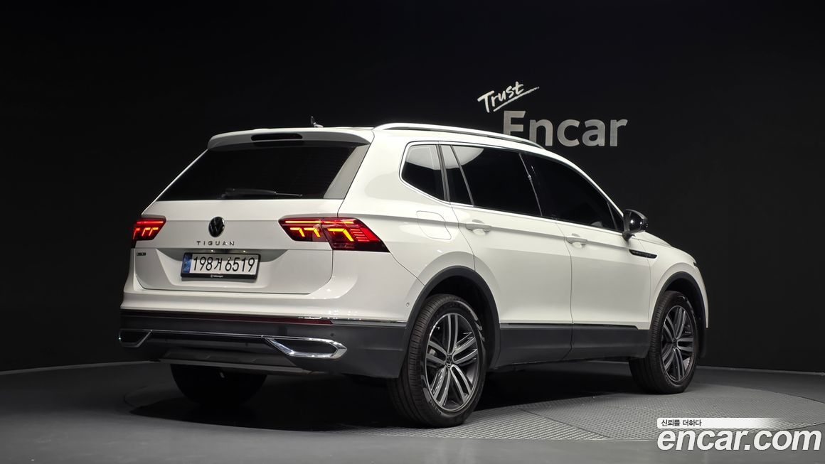 Volkswagen Tiguan 2024