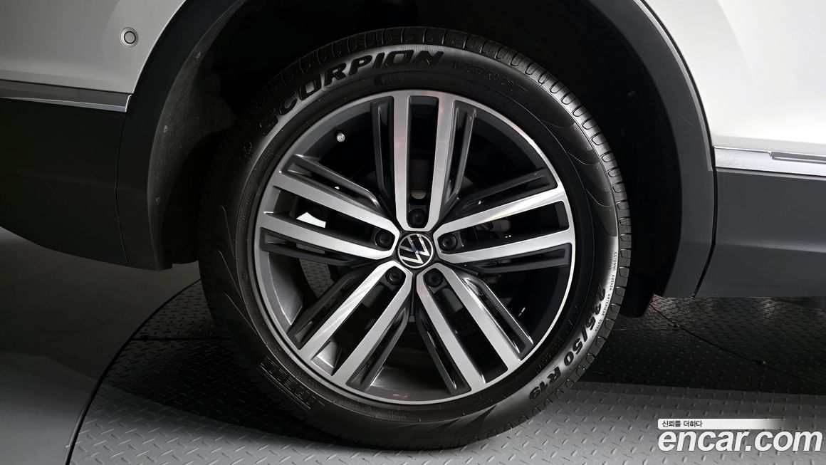 Volkswagen Tiguan 2024