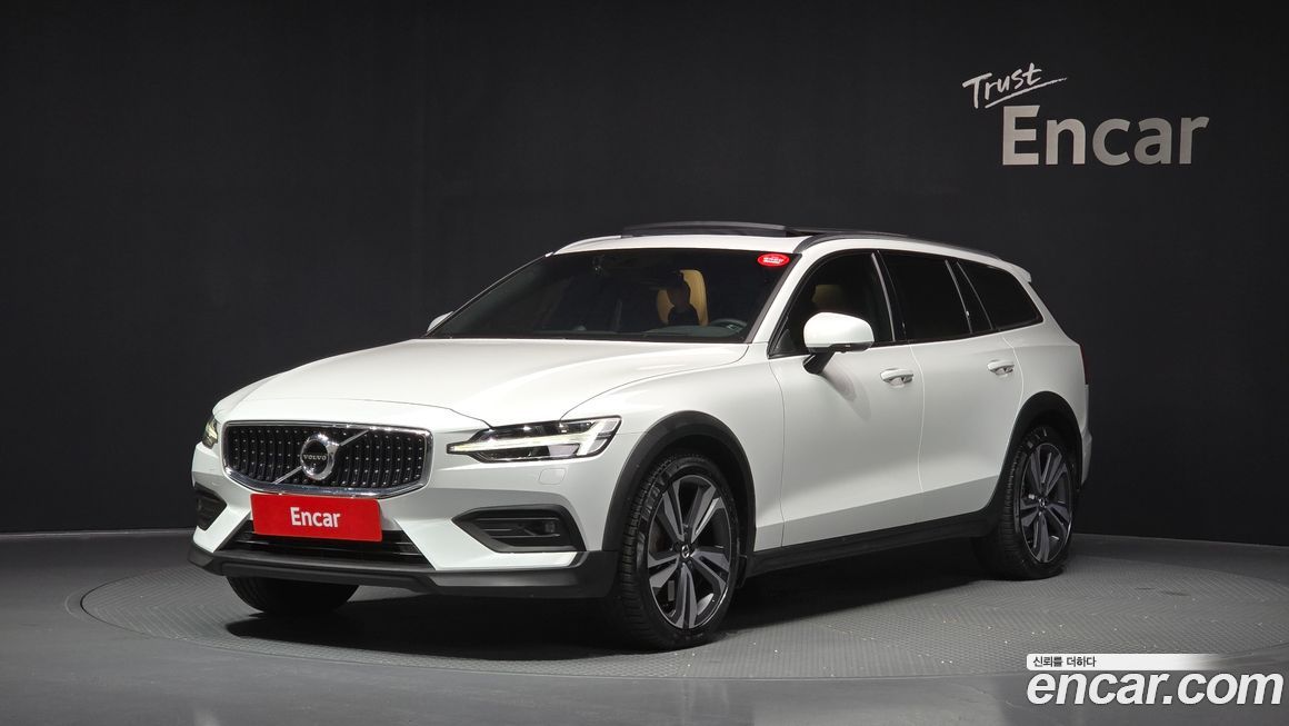 Volvo V60 2020
