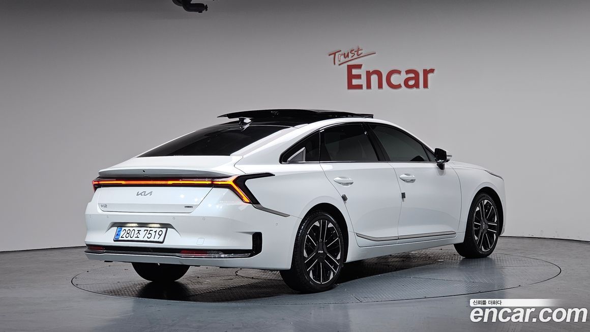 Kia K8 2025