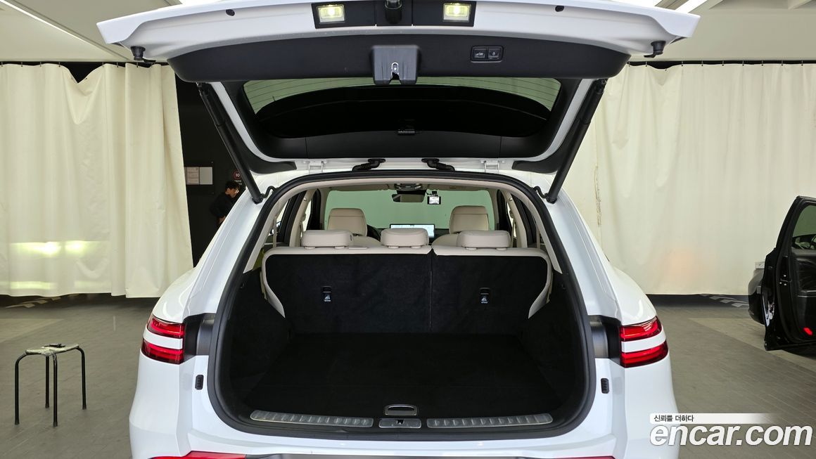 Genesis GV70 2023