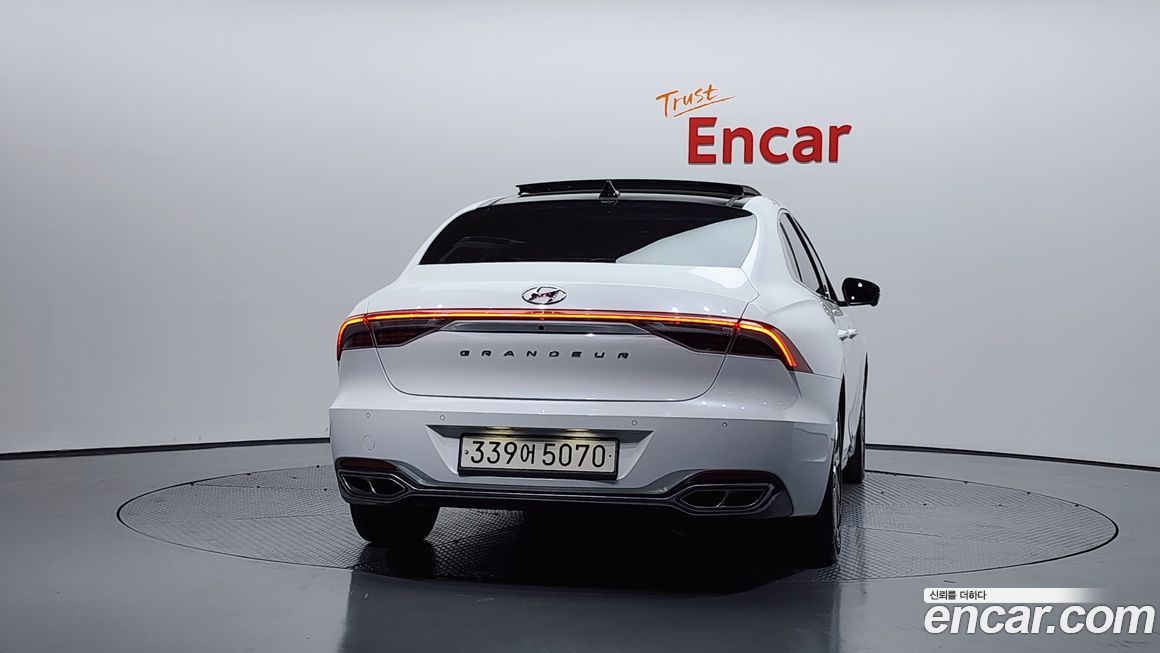 Hyundai Grandeur 2022