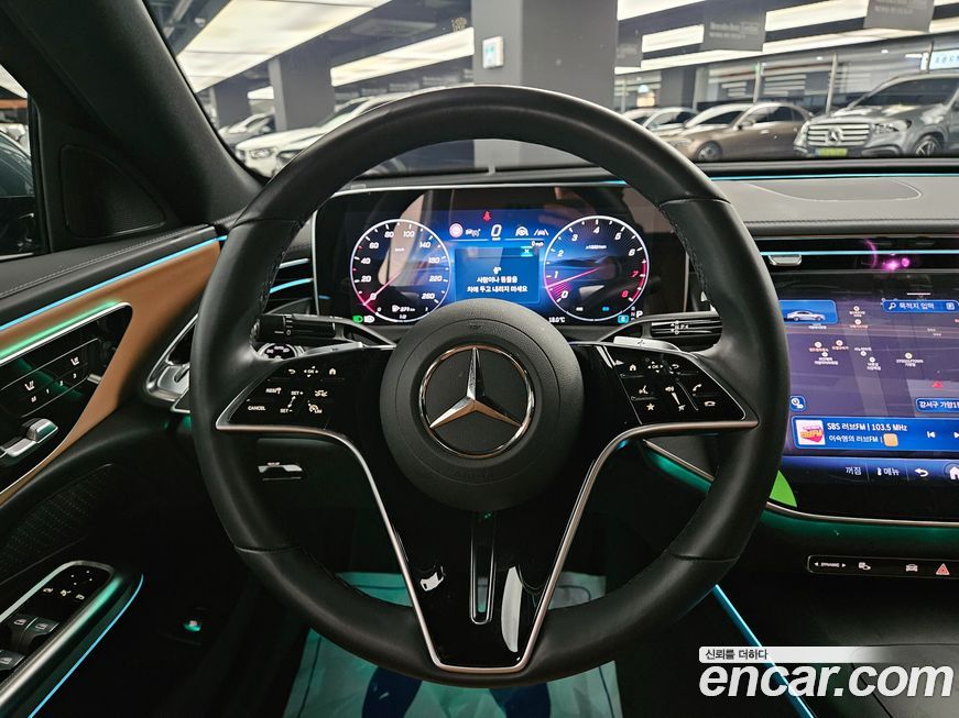 Mercedes-Benz E-Class 2025