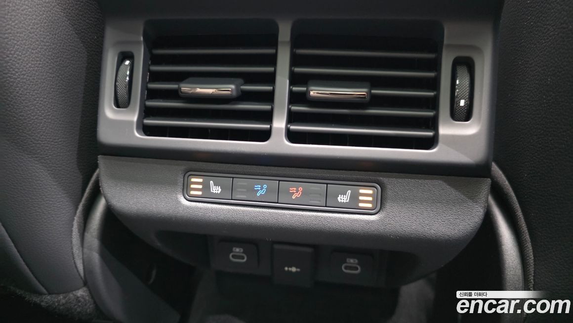 Land Rover Range Rover Evoque 2025