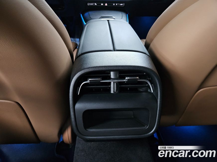 Mercedes-Benz E-Class 2025