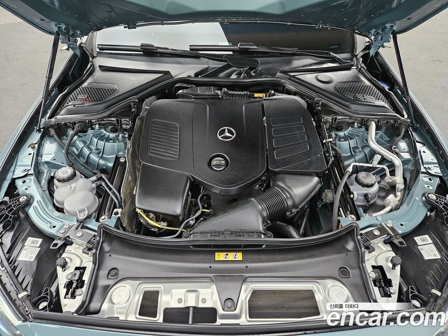 Mercedes-Benz E-Class 2025