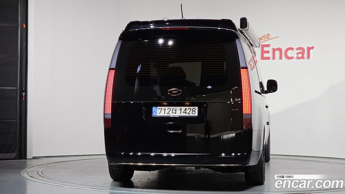 Hyundai Staria 2022