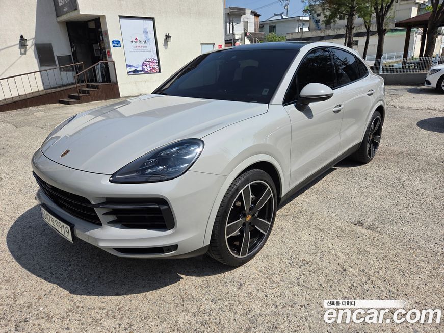 Porsche Cayenne 2021