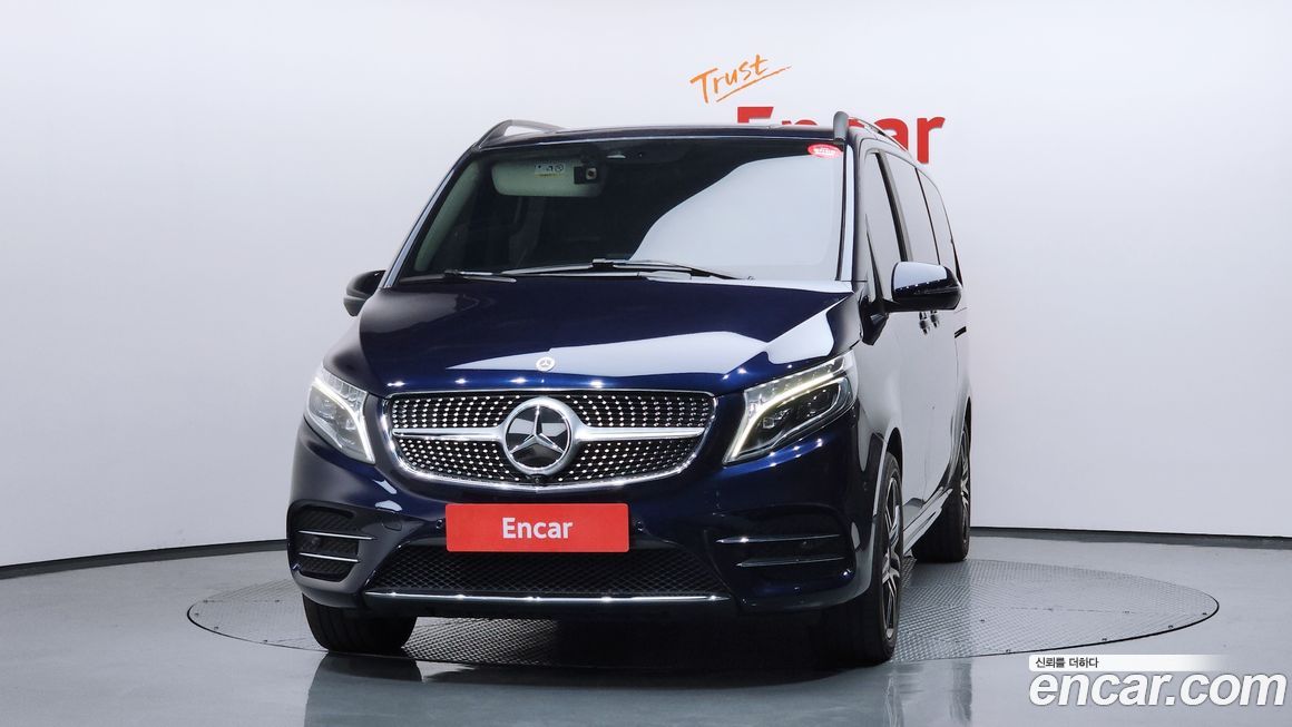Mercedes-Benz V-Class 2022