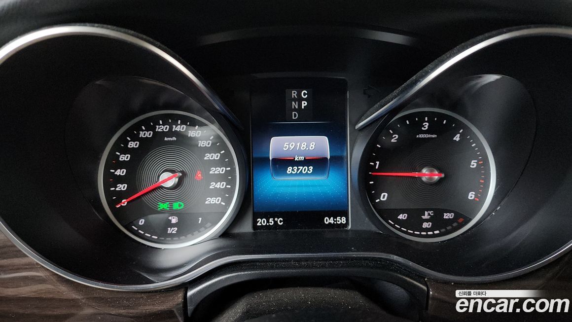 Mercedes-Benz V-Class 2022