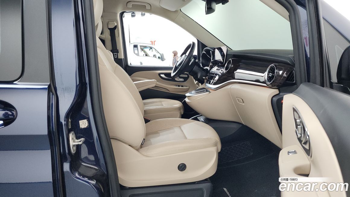 Mercedes-Benz V-Class 2022