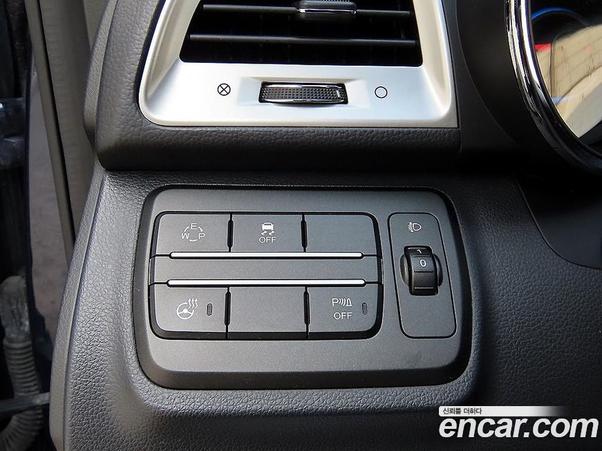 KG_Mobility_Ssangyong TIBOLI 2016