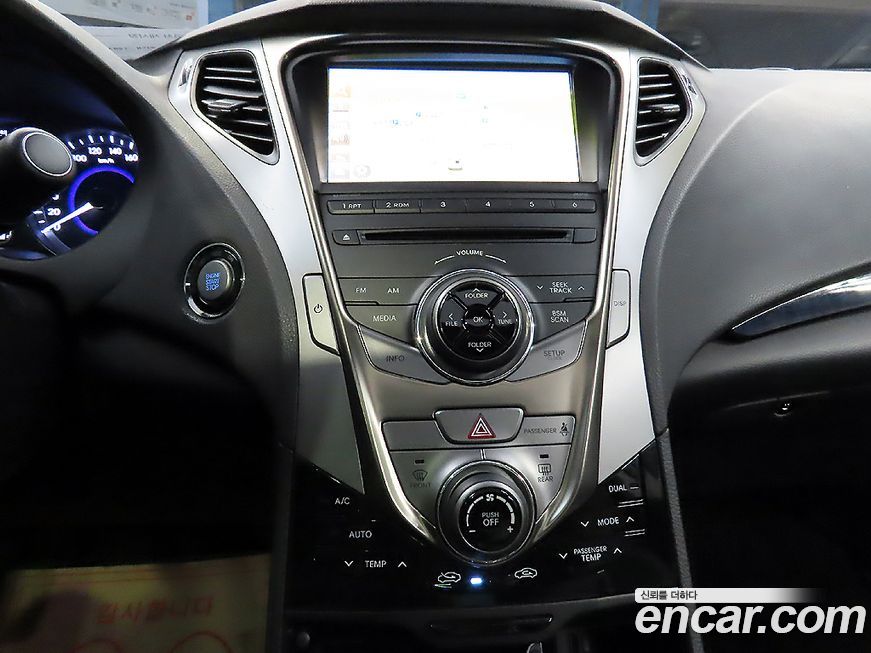 Hyundai Grandeur 2012