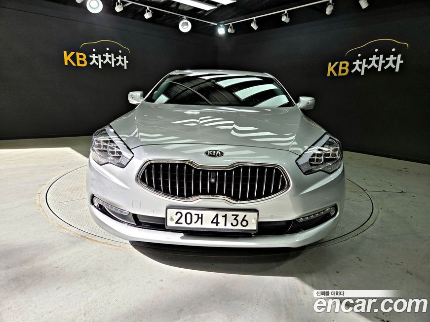 Kia K9 2013