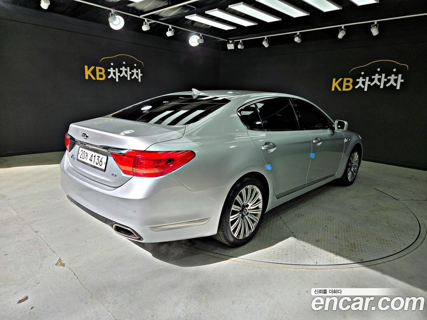 Kia K9 2013