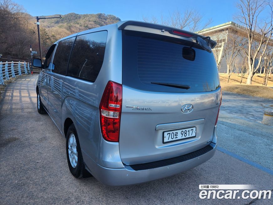 Hyundai Starex 2013