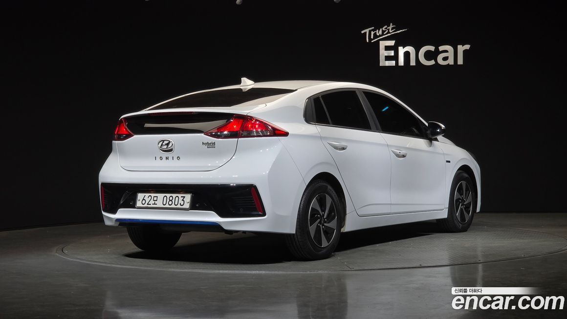 Hyundai Ioniq 2016