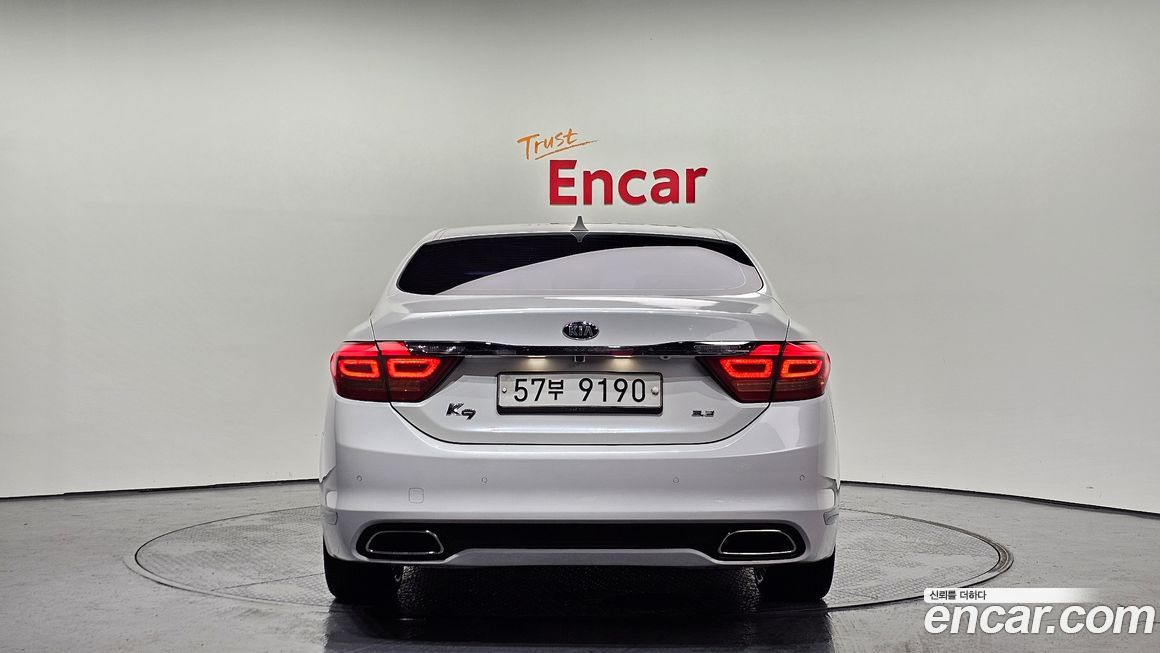 Kia K9 2013