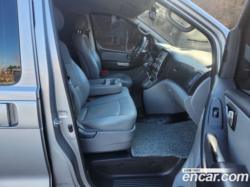 Hyundai Starex 2013