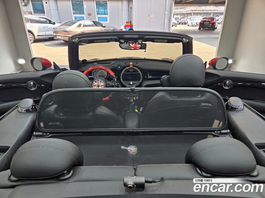 Mini Cooper Convertible 2016