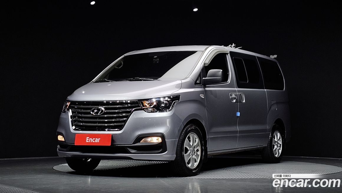 Hyundai Starex 2019
