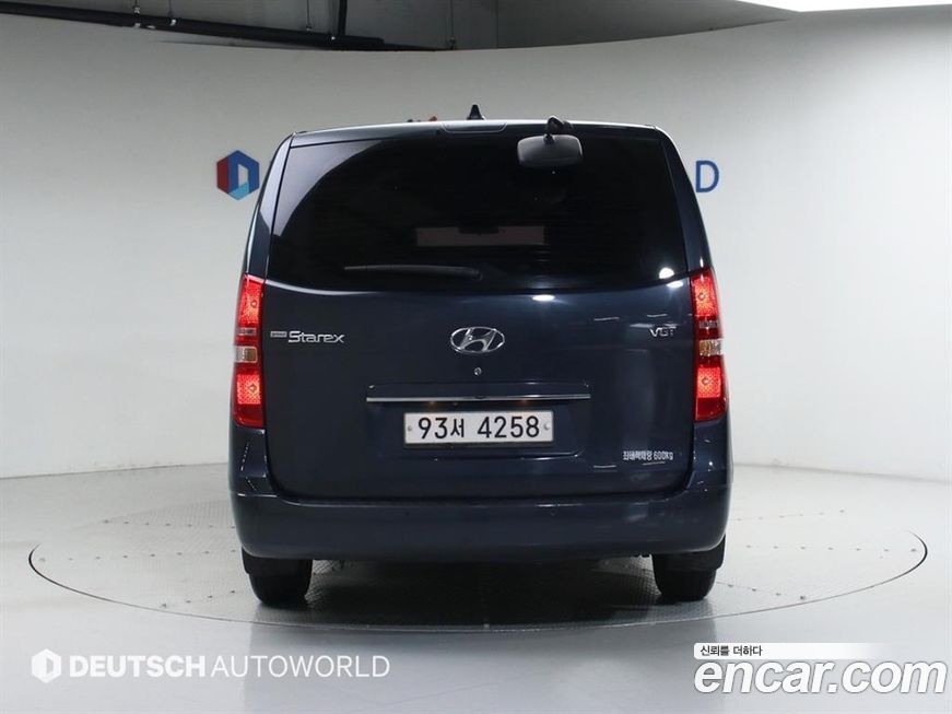 Hyundai Starex 2018