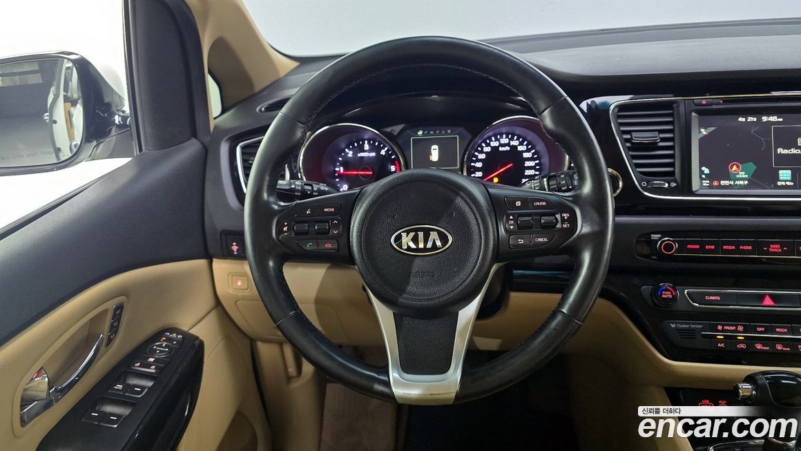 Kia Canival 2016