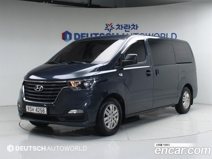 Hyundai Starex 2018